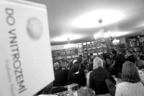 Do vnitrozemí - V. Valová (foto V.Ryšková)