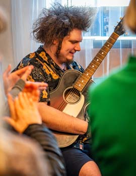 Aleš Palán - Ten farář je nějakej divnej